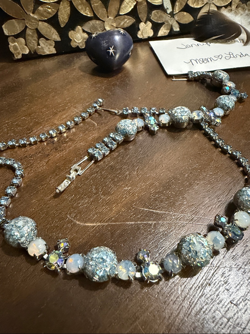 AMAZING  Sparkling Light Blue Crystal Choker style Necklace (Bracelet included
